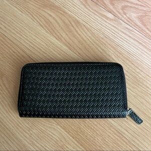 Black Faux Leather Zipper Continental Wallet